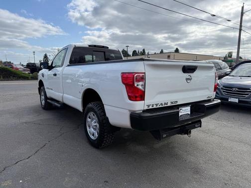 Glacier White 2017 Nissan Titan XD S