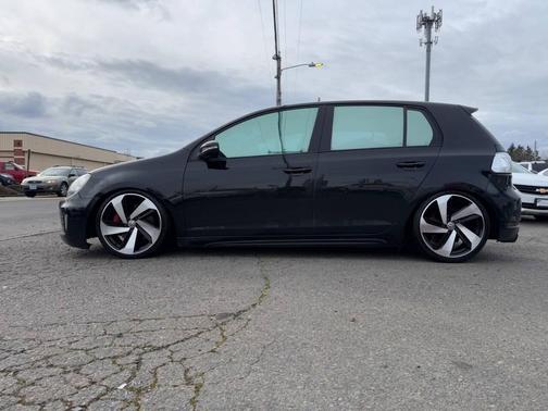 2014 Volkswagen GTI Wolfsburg Edition