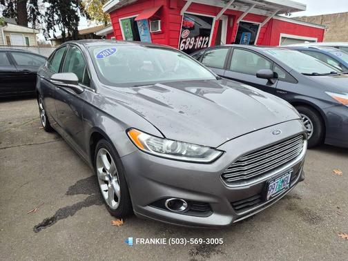 2014 Ford Fusion SE