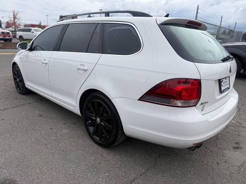 2013 Volkswagen Jetta SportWagen TDI
