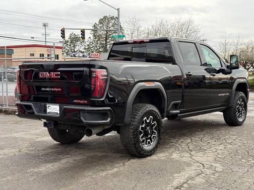 2025 GMC Sierra 2500 AT4X