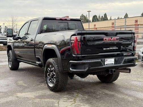 2025 GMC Sierra 2500 AT4X
