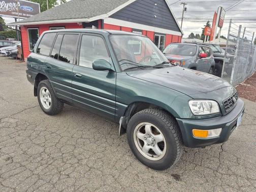 2000 Toyota RAV4 Base