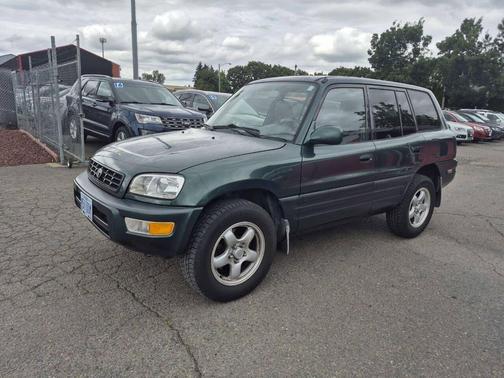 2000 Toyota RAV4 Base