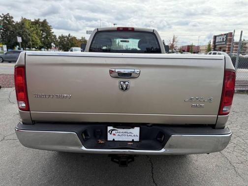 2005 Dodge Ram 2500 SLT Quad Cab