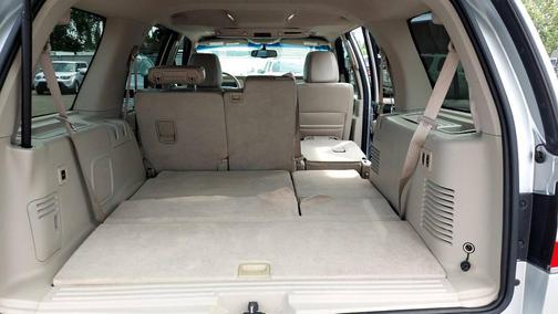 2010 Lincoln Navigator Base