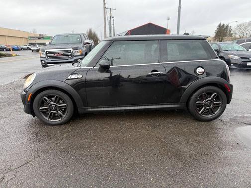 2011 MINI Cooper S Base