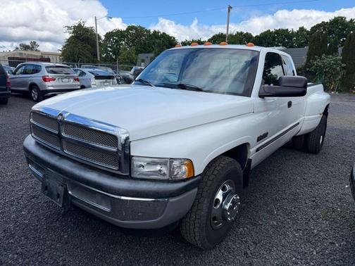 Bright White Clearcoat 2001 Dodge Ram 3500 Quad Cab DRW