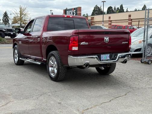 Delmonico Red Pearlcoat 2017 RAM 1500 Big Horn