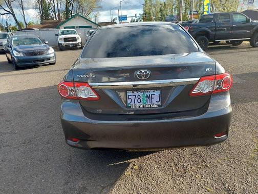 2013 Toyota Corolla LE