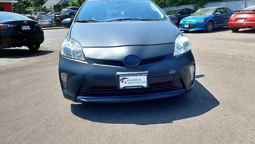 2014 Toyota Prius Three
