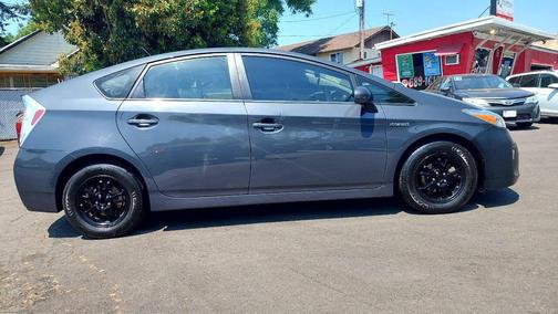 2014 Toyota Prius Three
