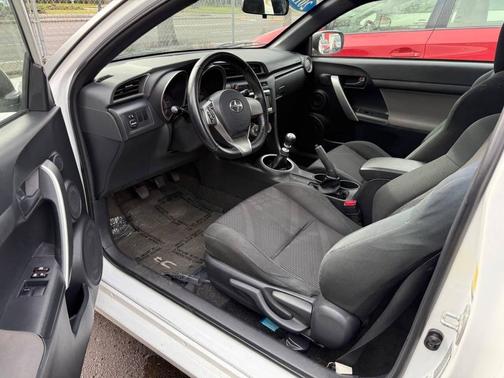 2011 Scion tC Base