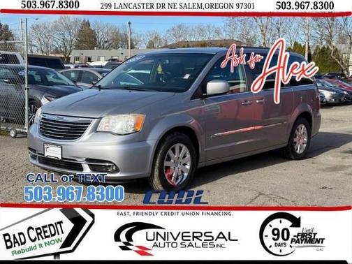 2014 Chrysler Town & Country Touring