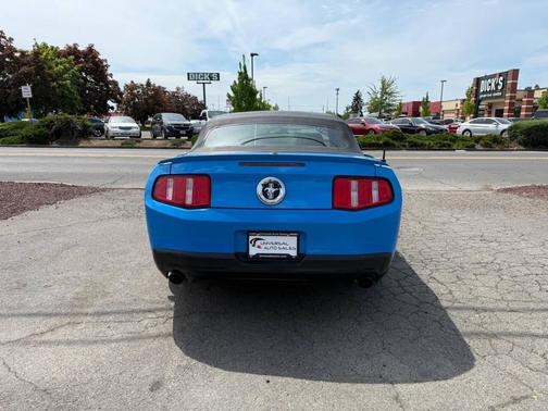 Blue 2012 Ford Mustang V6 Premium