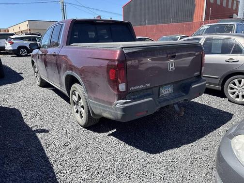 Deep Scarlet Pearl 2019 Honda Ridgeline RTL