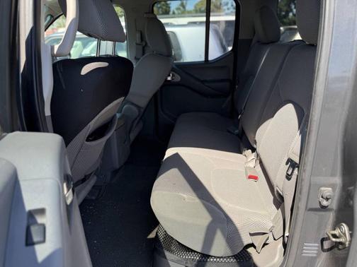2010 Nissan Frontier SE