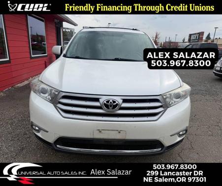 2013 Toyota Highlander SE