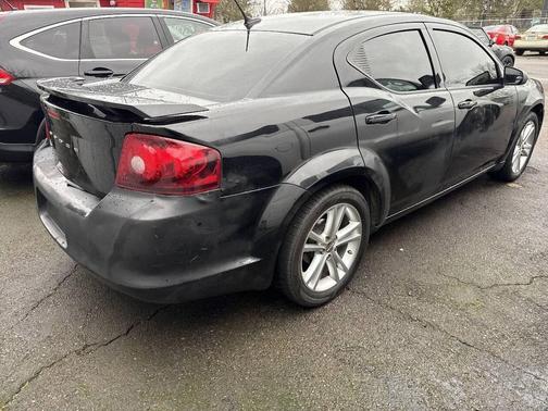 2014 Dodge Avenger SE