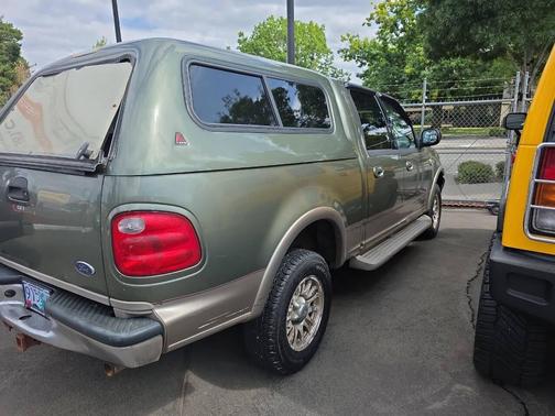 2002 Ford F-150 XLT SuperCrew