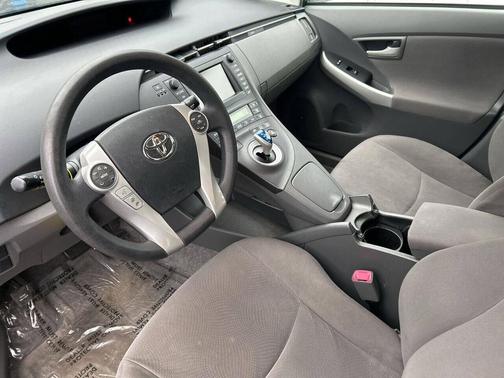 2011 Toyota Prius III