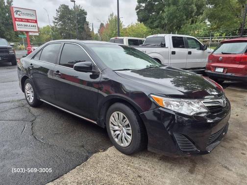 2014 Toyota Camry LE