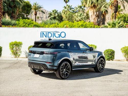 2026 Land Rover Range Rover Evoque Dynamic SE