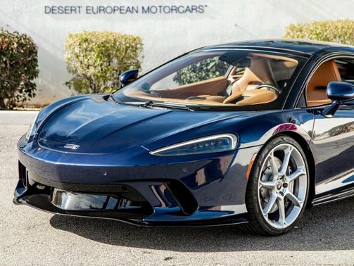 Photo 5 of 17 of 2020 McLaren GT Base