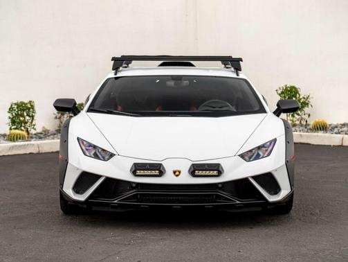 2024 Lamborghini Huracan Sterrato 