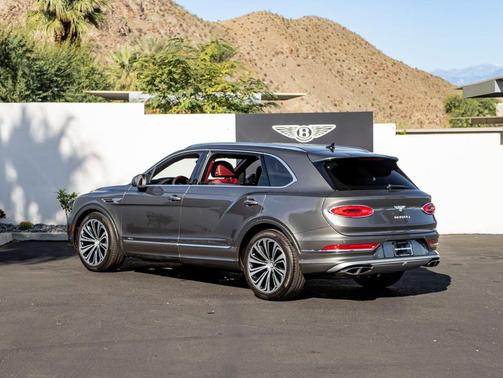 2023 Bentley Bentayga Azure