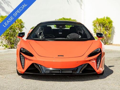 Helios Orange 2025 McLaren Artura Performance