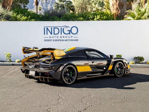 2019 McLaren Senna 
