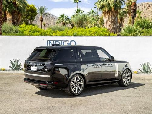 2025 Land Rover Range Rover P615 SV