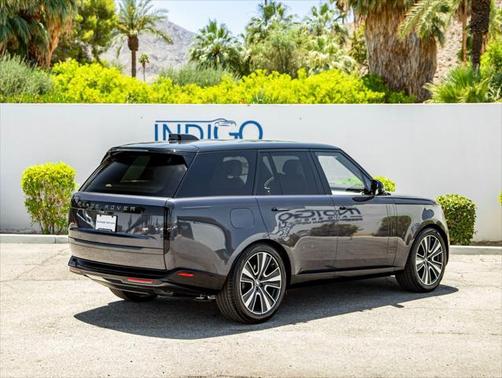 2025 Land Rover Range Rover P400 SE