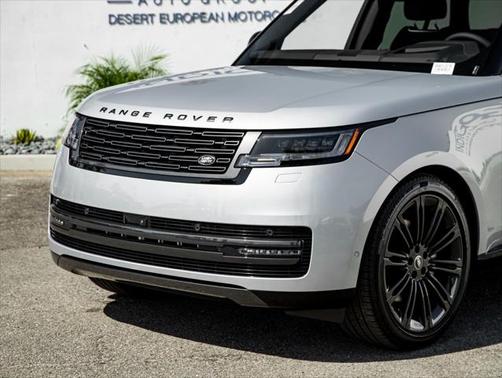 2025 Land Rover Range Rover P400 SE