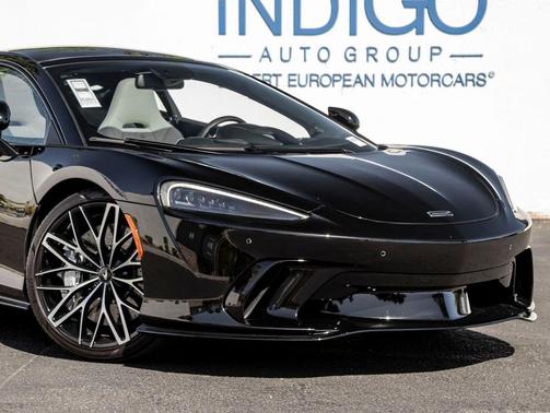 Onyx Black 2026 McLaren GTS