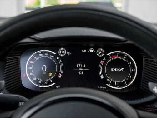 2024 Aston Martin DBX 707