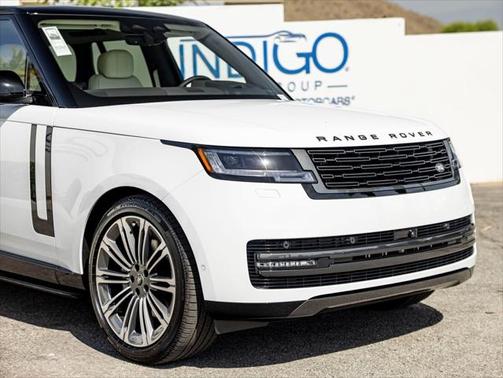 2025 Land Rover Range Rover P400 SE
