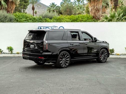 2025 Cadillac Escalade V-Series