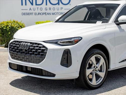 2025 Audi Q5 Premium Plus