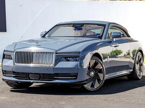 Wittering Blue 2025 Rolls-Royce Spectre