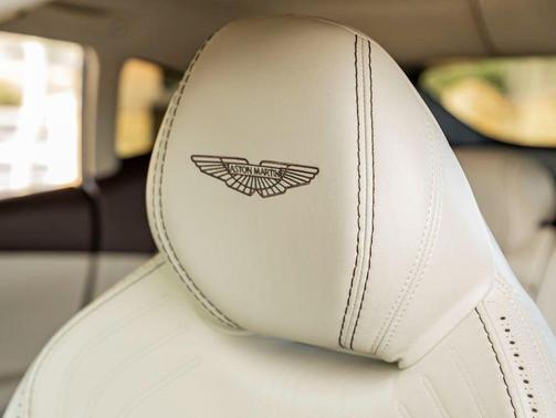 2021 Aston Martin DBX Base