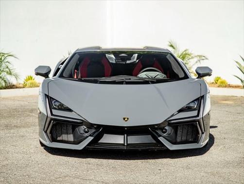 2024 Lamborghini Revuelto Base