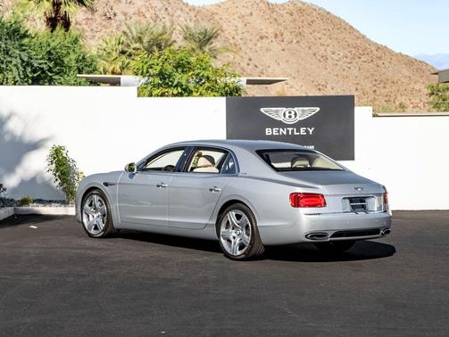2014 Bentley Flying Spur Base