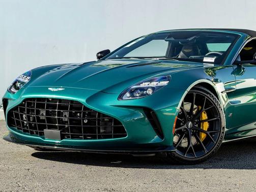 Aston Martin Racing Green 2026 Aston Martin Vantage S