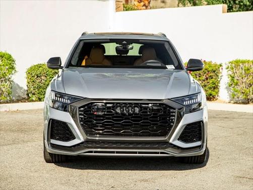 2024 Audi RS Q8 4.0T