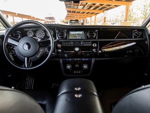2010 Rolls-Royce Phantom Coupe 