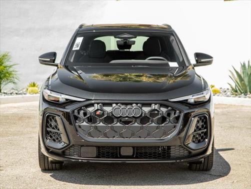 2025 Audi SQ5 3.0T Premium Plus