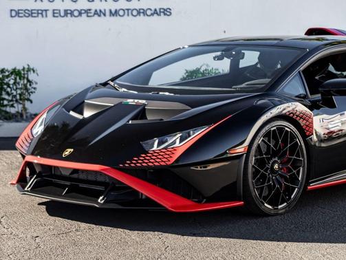 2022 Lamborghini Huracan STO Coupe