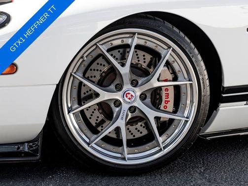 2005 Ford GT Base